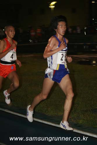 [체육대학경기회] 전은회, 남자5000m 올시즌 베스트 사진